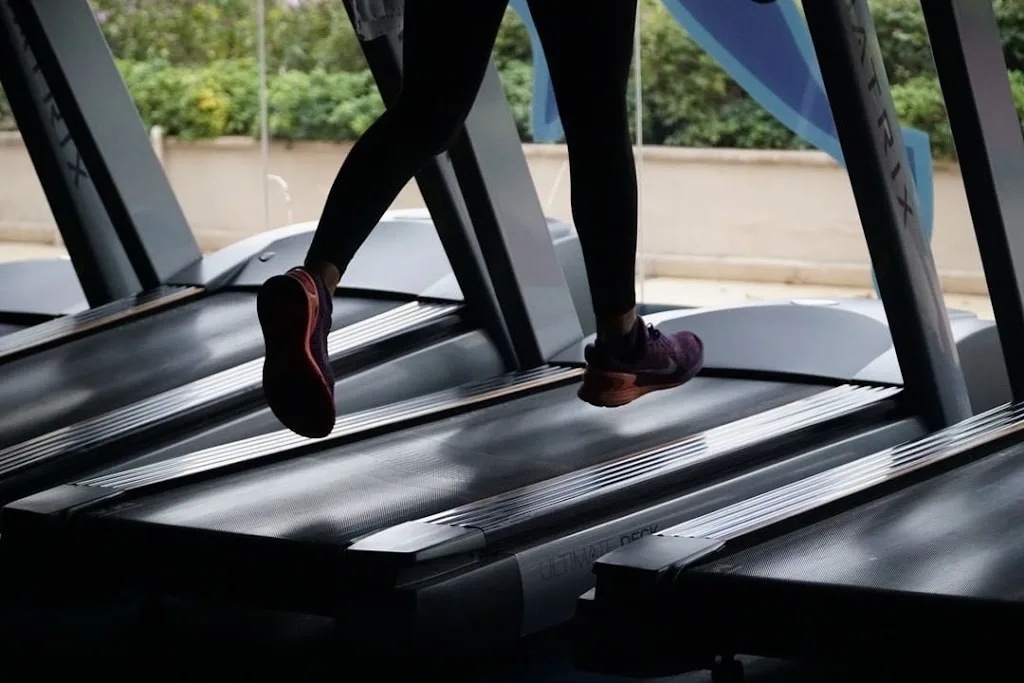 York Athletic Club — Yüzme Havuzları, Bağcılar · fotoğraf 1