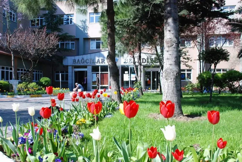 Bağcılar Belediyesi — Yüzme Havuzları, Bağcılar · fotoğraf 4