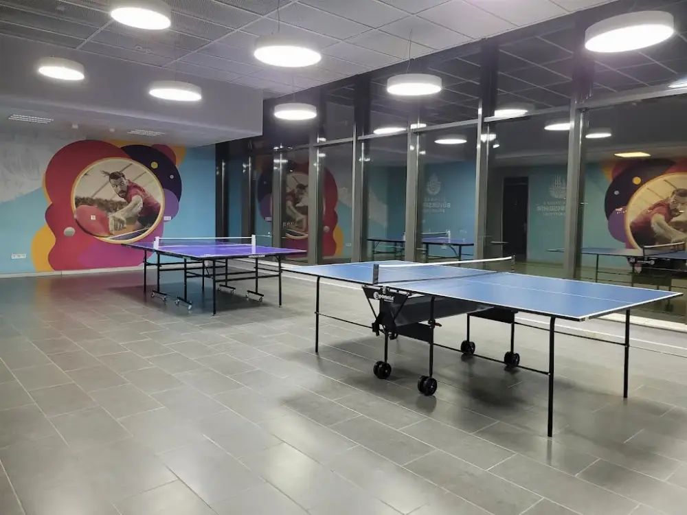 İBB Bahçelievler Spor Kompleksi — Yüzme Havuzları, Bahçelievler · fotoğraf 2