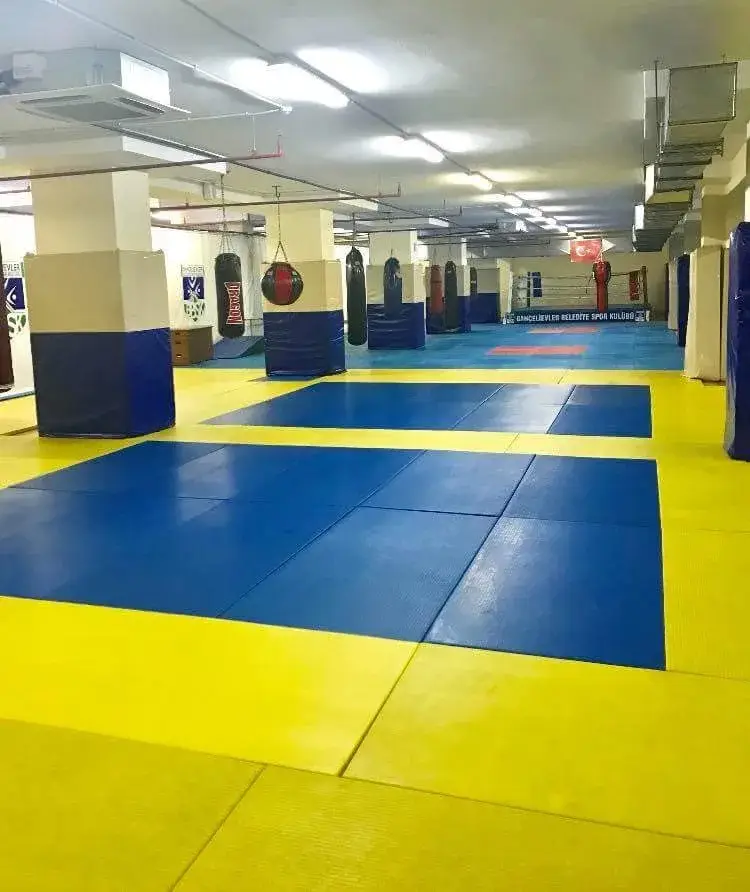 Hasan Doğan Spor Kompleksi — Yüzme Havuzları, Bahçelievler · fotoğraf 3