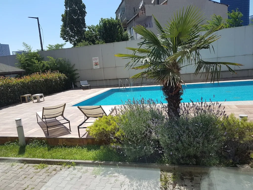 Polat Port Residence — Yüzme Havuzları, Bağcılar · fotoğraf 1