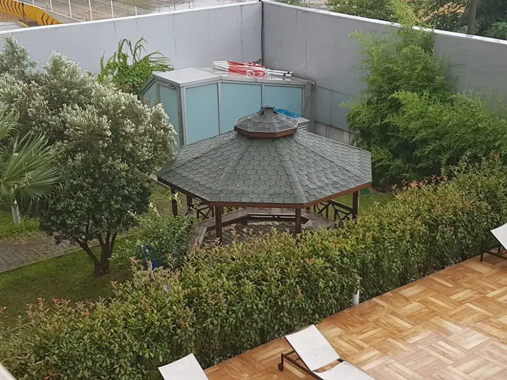 Polat Port Residence — Yüzme Havuzları, Bağcılar · fotoğraf 3