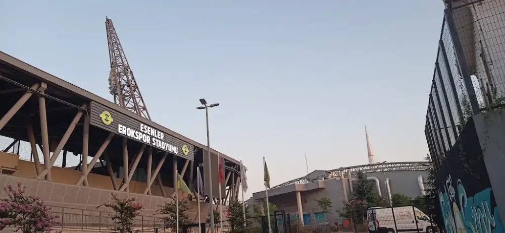 Esenler Kapalı Yüzme Havuzu — Yüzme Havuzları, Esenler · fotoğraf 4