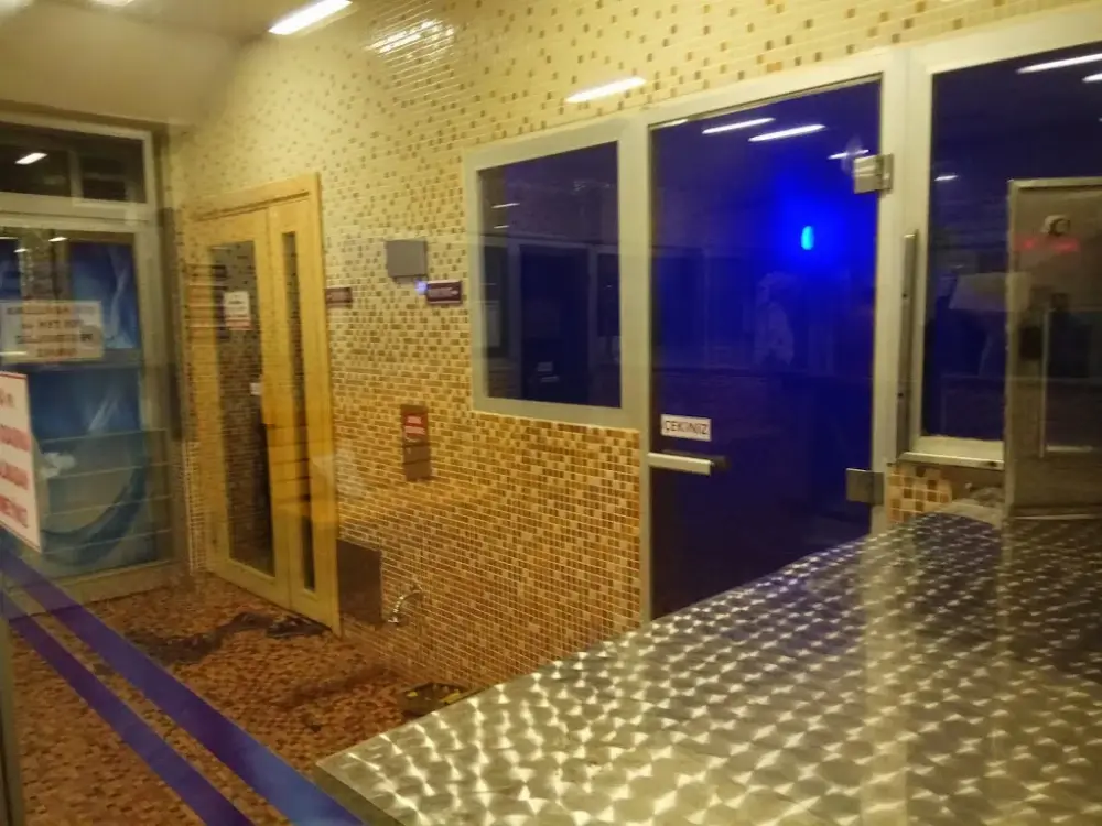 Bahçelievler SPA — Yüzme Havuzları, Bahçelievler · fotoğraf 4