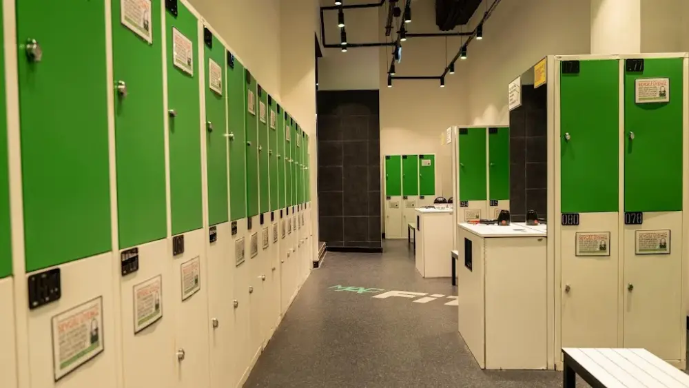 MACFit Bakırköy Migros — Yüzme Havuzları, Bakırköy · fotoğraf 3