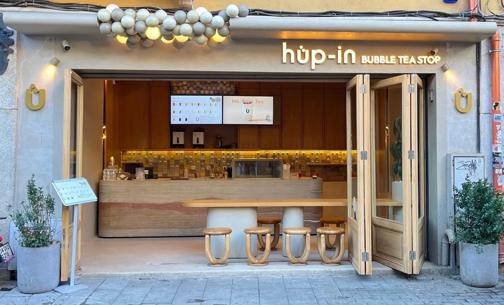 hüp-in — Yüzme Havuzları, Beşiktaş · fotoğraf 1