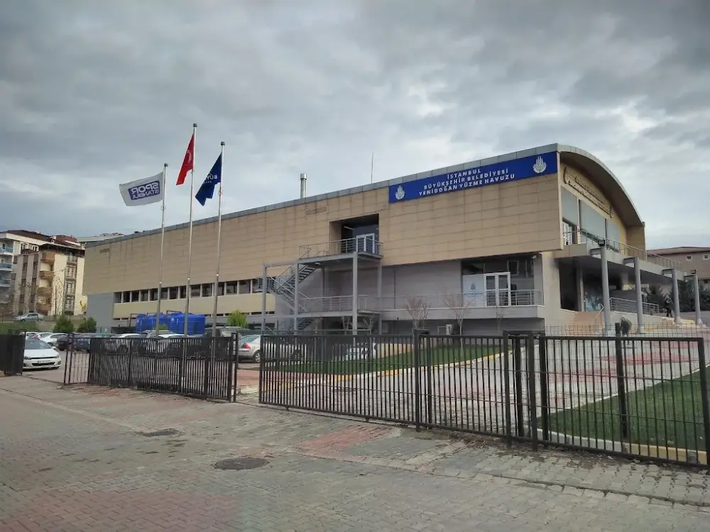 İBB Sancaktepe Yenidoğan Yüzme Havuzu — Yüzme Havuzları, Sancaktepe · fotoğraf 3