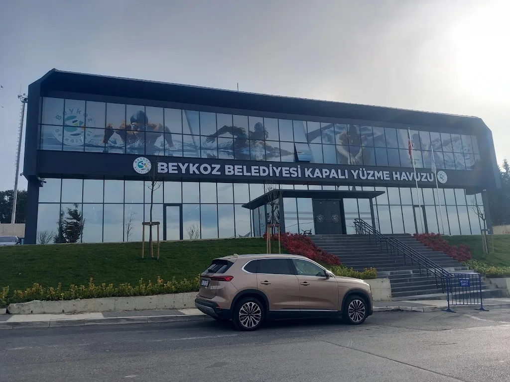 Beykoz Kapalı Yüzme Havuzu — Yüzme Havuzları, Beykoz · fotoğraf 1
