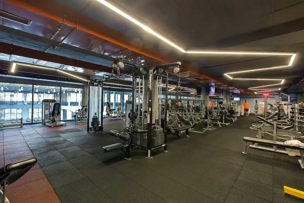 Coliseum Sports & Life Acarkent — Yüzme Havuzları, Beykoz · fotoğraf 3