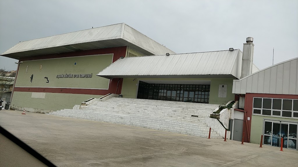 R. Şahin Köktürk Spor Kompleksi