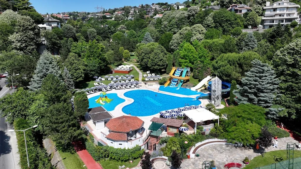 Coliseum Acarkent Aquapark — Yüzme Havuzları, Beykoz · fotoğraf 1