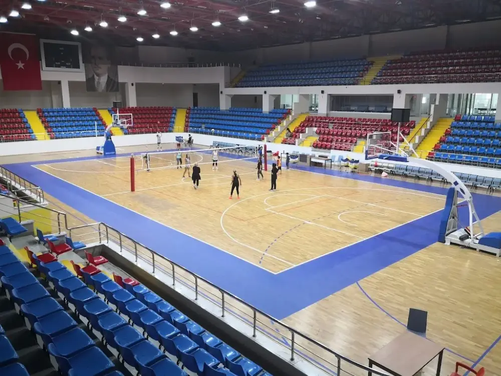 Beylikdüzü Spor Kompleksi — Yüzme Havuzları, Beylikdüzü · fotoğraf 2