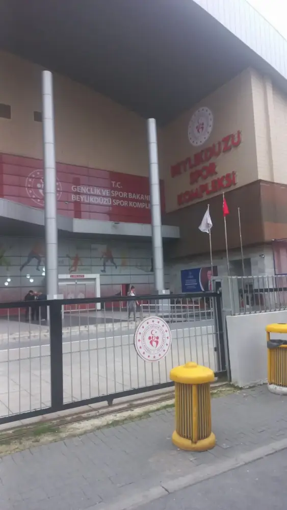 Stil yüzme kulübü — Yüzme Havuzları, Beylikdüzü · fotoğraf 3