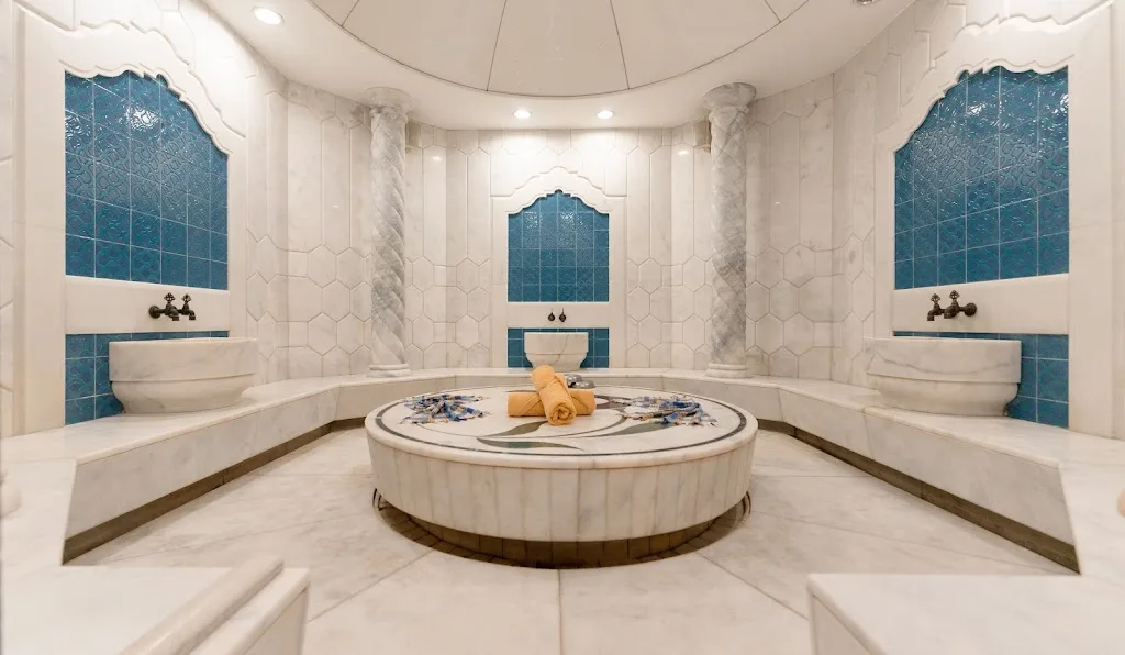 Qualia Spa & Fitness Radisson Blu hotel Pera ( Massage & Turkish bath hammam ) — Yüzme Havuzları, Beyoğlu · fotoğraf 1