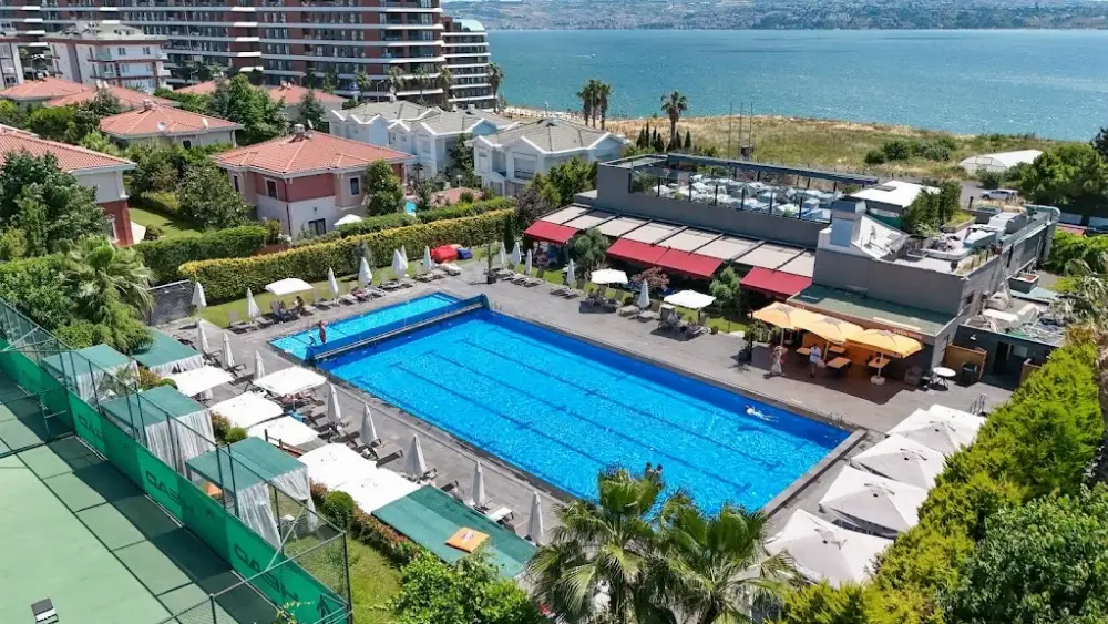 Athyra Lounge & Sports — Yüzme Havuzları, Büyükçekmece · fotoğraf 3