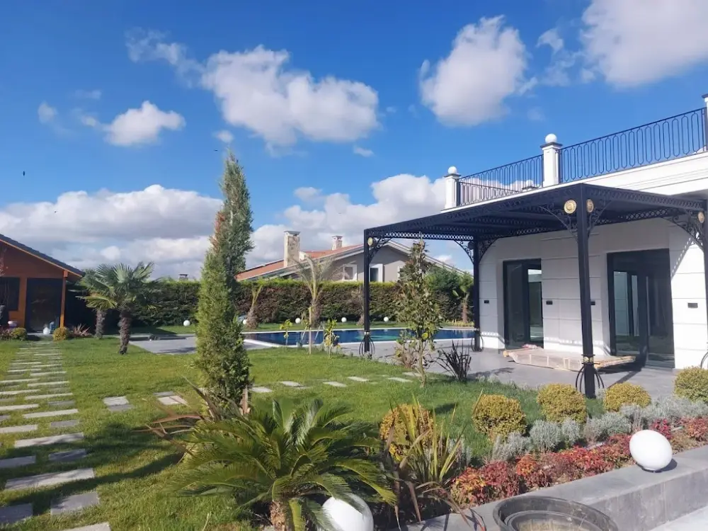 Yeşil Kalem Peyzaj Mimarlığı — Yüzme Havuzları, Çatalca · fotoğraf 2