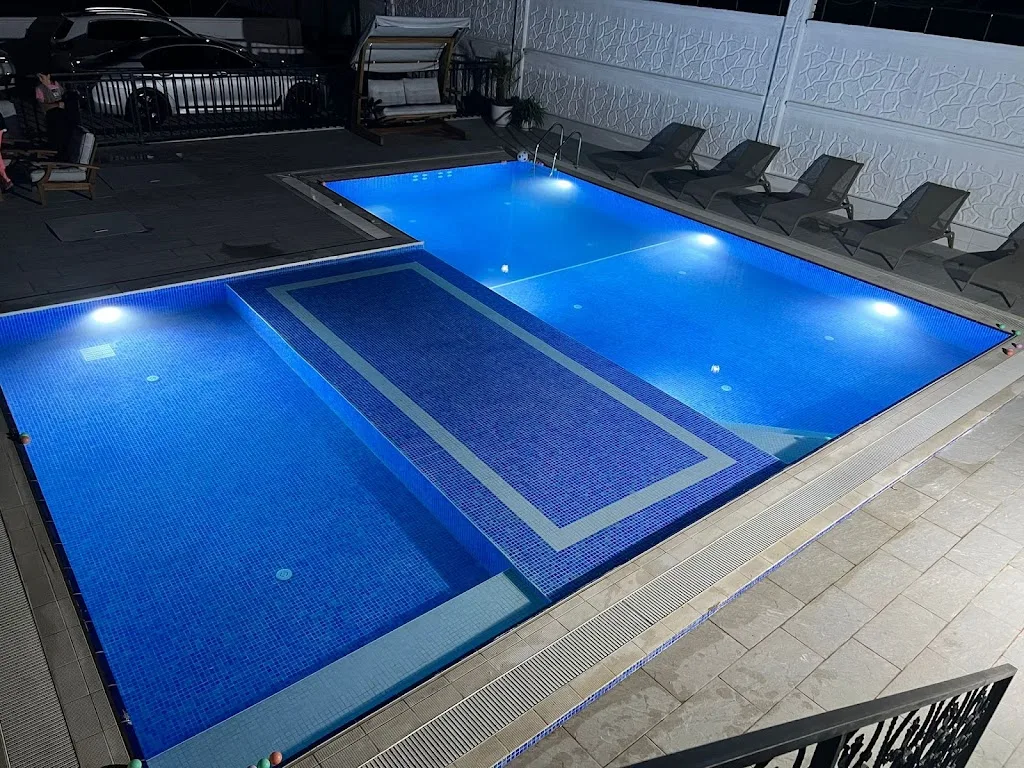 HİT POOL HAVUZ SİSTEMLERİ İNŞ.TES. — Yüzme Havuzları, Çekmeköy · fotoğraf 1