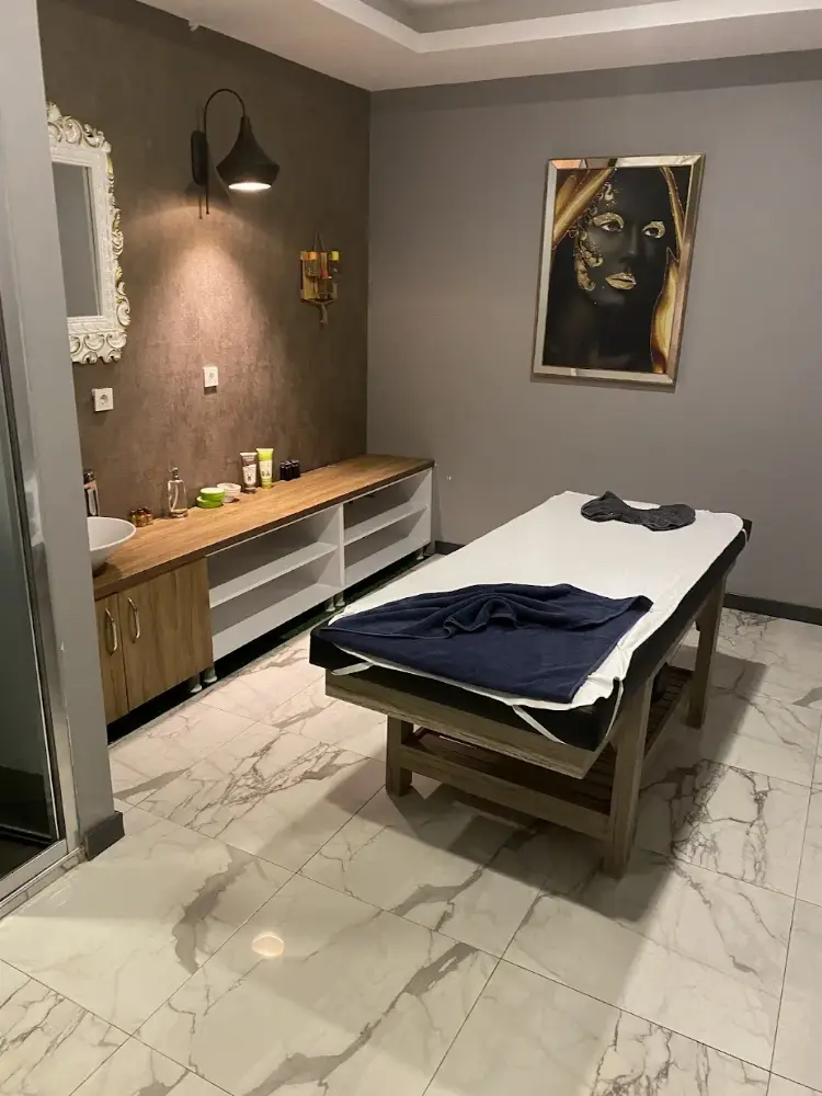 La Delmare Sports & Spa — Yüzme Havuzları, Çekmeköy · fotoğraf 2