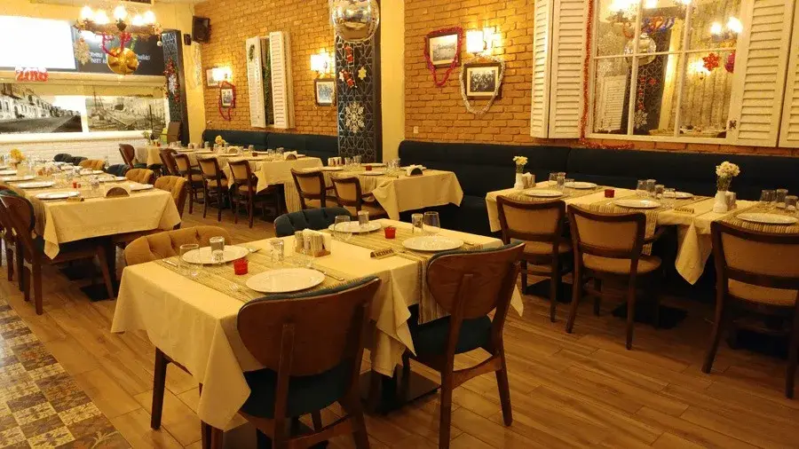 Sakız Alsancak Restoran Konak — Akdeniz mutfağı, Konak · fotoğraf 2