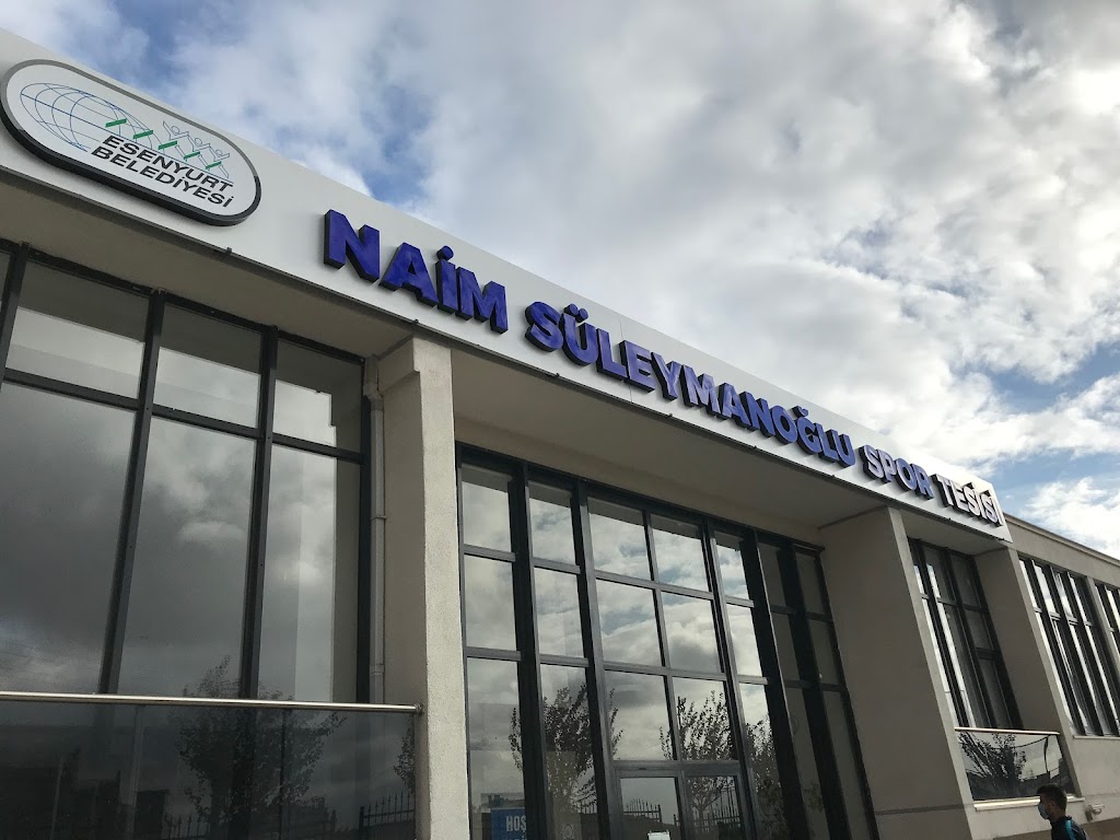 Esenyurt Belediyesi Naim Süleymanoğlu Spor Tesisi