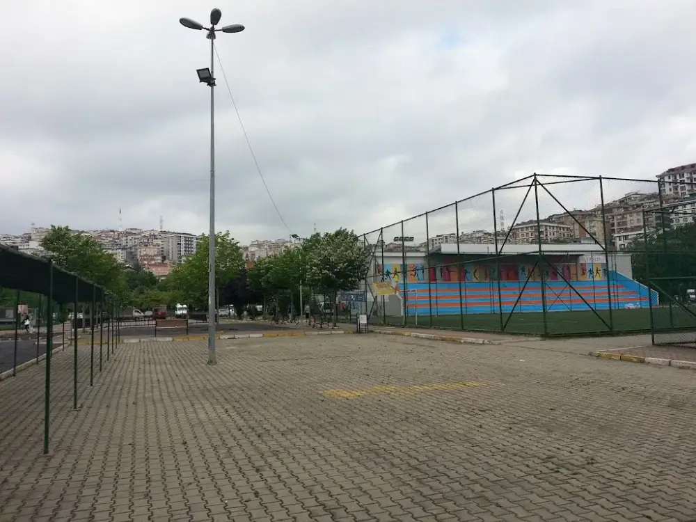 Alibeyköy Spor Kompleksi — Yüzme Havuzları, Eyüpsultan · fotoğraf 3