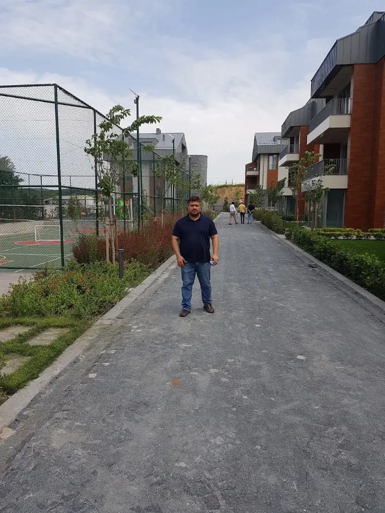 Eyüp Belediyesi Şehit Osman Yumuk Kemerburgaz Spor Kompleksi — Yüzme Havuzları, Eyüpsultan · fotoğraf 4