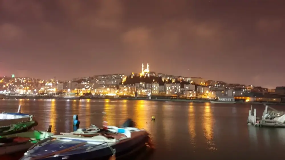 Eyüp Spor Tesisleri — Yüzme Havuzları, Eyüpsultan · fotoğraf 3
