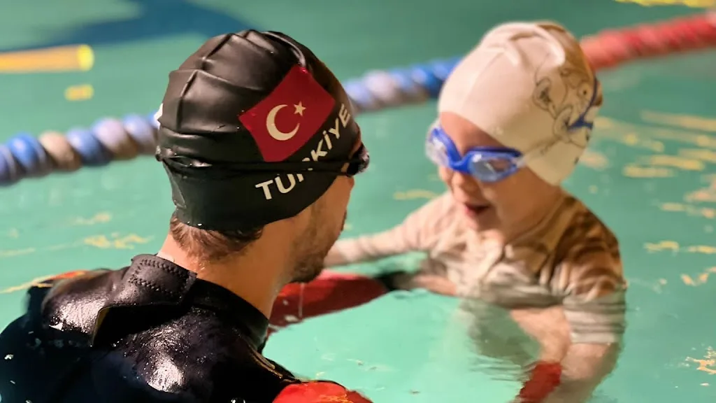 Yüzme Ailem ( antrenor.omeralkis )