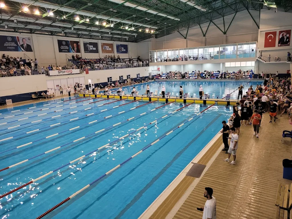 Tozkoparan Spor Salonu