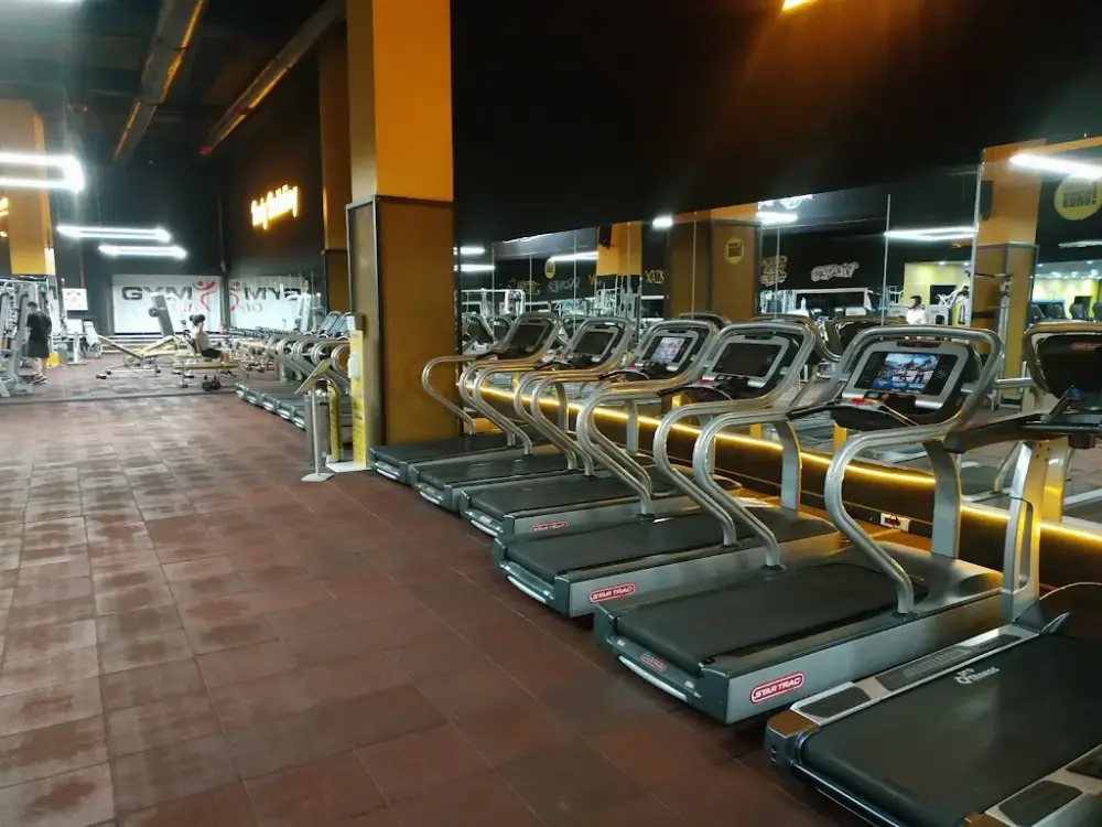 Gym City Spor ve Yaşam Merkezi — Yüzme Havuzları, Güngören · fotoğraf 3