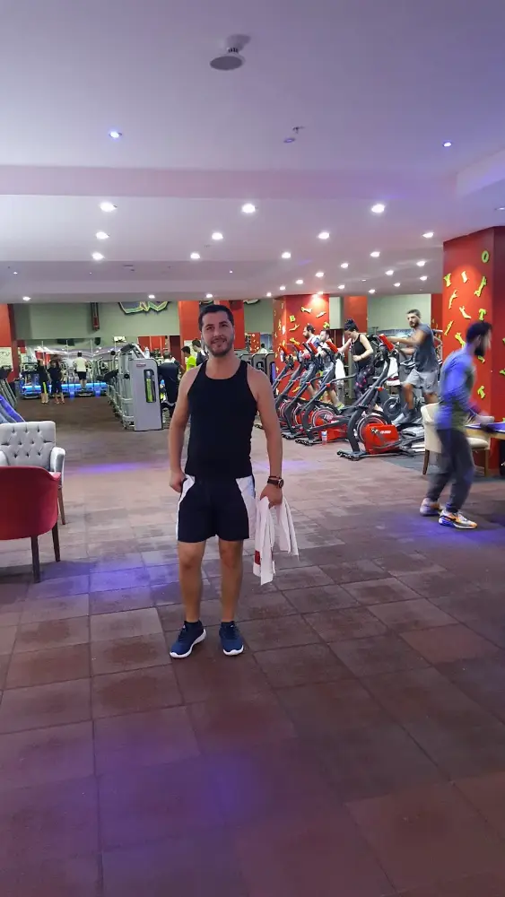 GYM City — Yüzme Havuzları, Güngören · fotoğraf 2