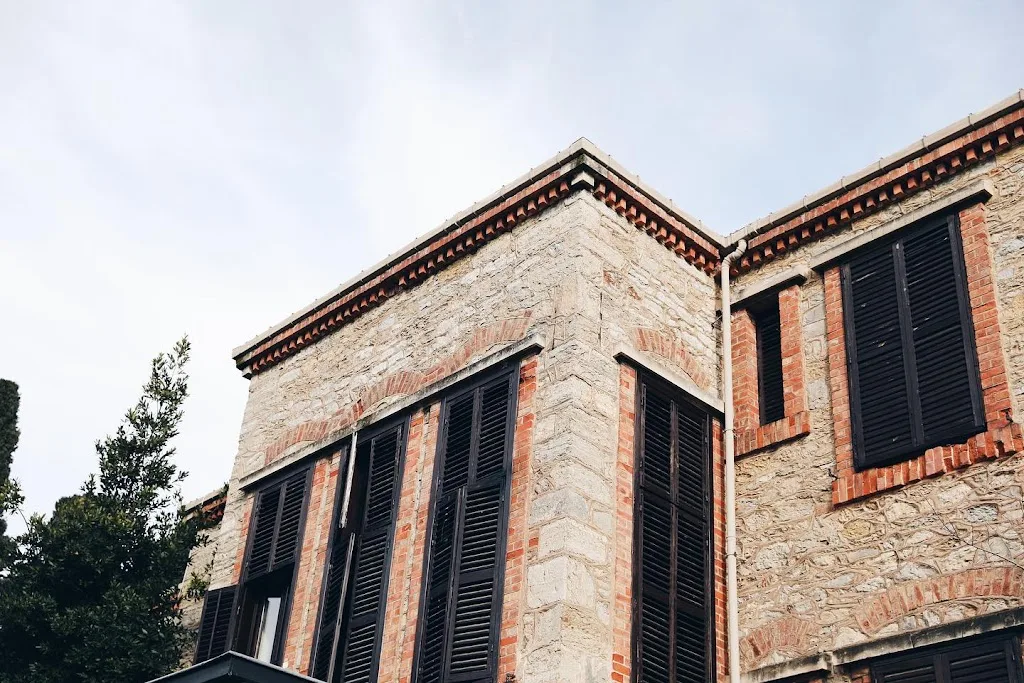 Dalyan Club — Yüzme Havuzları, Kadıköy · fotoğraf 1