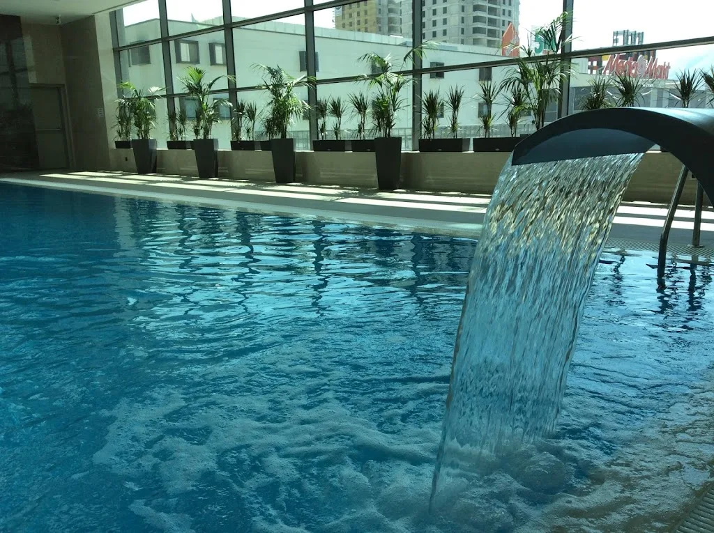 ARITES HAVUZ & SAUNA & SPA — Yüzme Havuzları, Kadıköy · fotoğraf 1