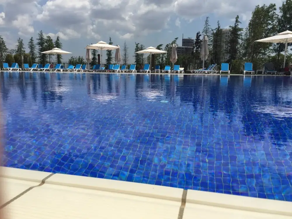 ARITES HAVUZ & SAUNA & SPA — Yüzme Havuzları, Kadıköy · fotoğraf 3