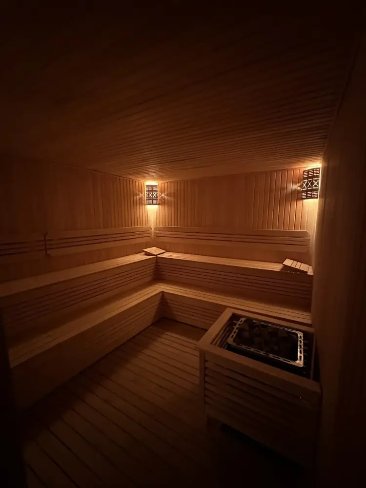 Firuze Hamam Havuz Spa Fitness (bayan bölümü kapanış saati 22:00) (Erkek bölümü kapanış saati 23:00) — Yüzme Havuzları, Kartal · fotoğraf 3