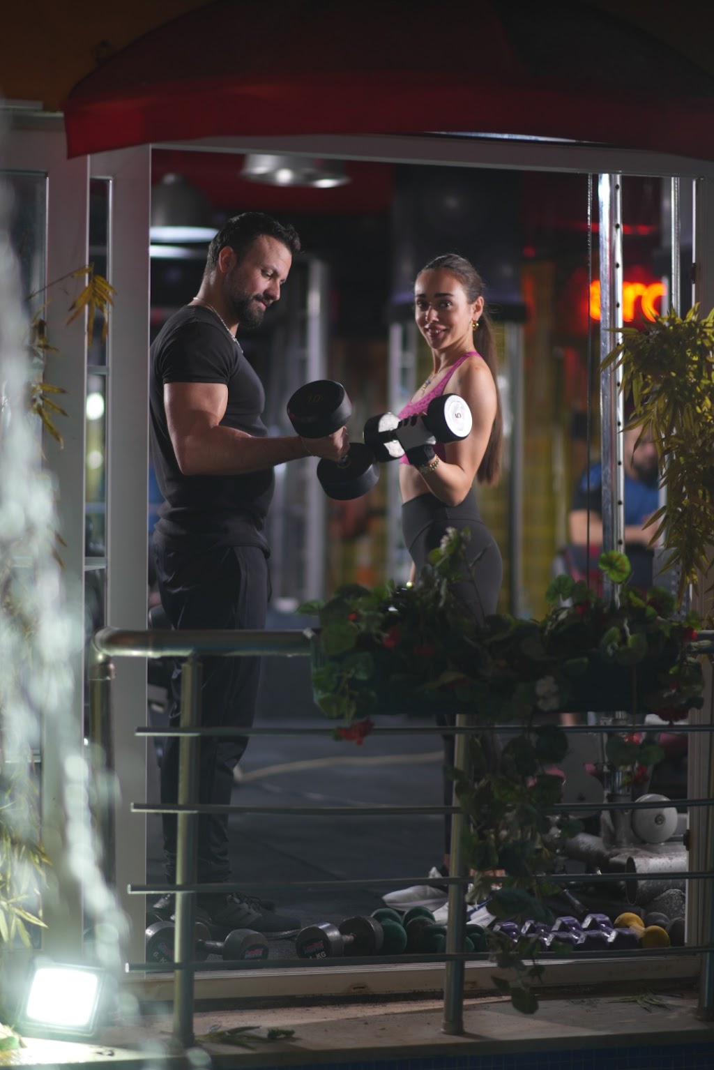 CAROLINE FITNESS & Fitness Kulübü & Havuzlu Spor Tesisi & En İyi Spor Kulüpleri