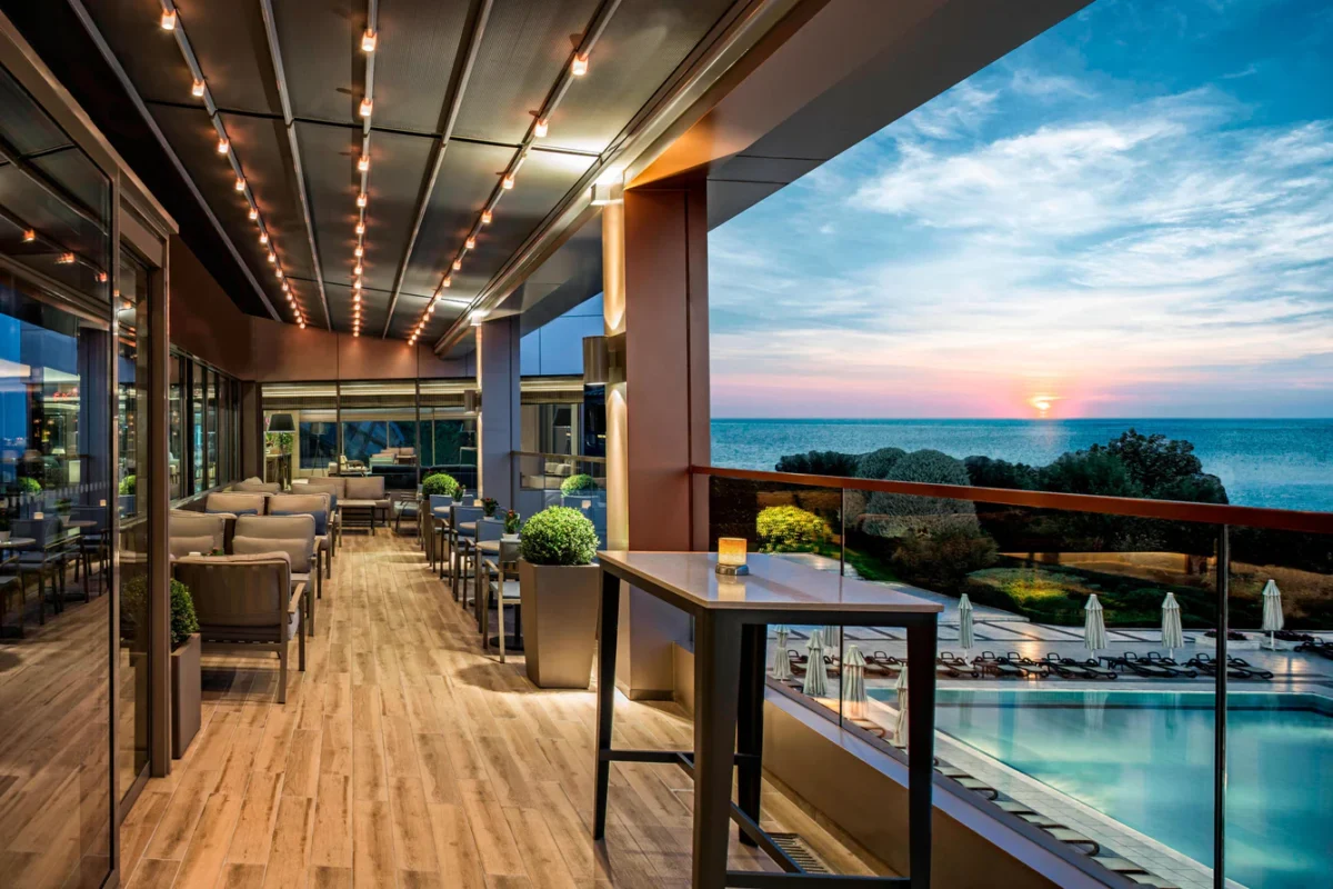 Daphne Restaurant &amp; Grill Bakırköy