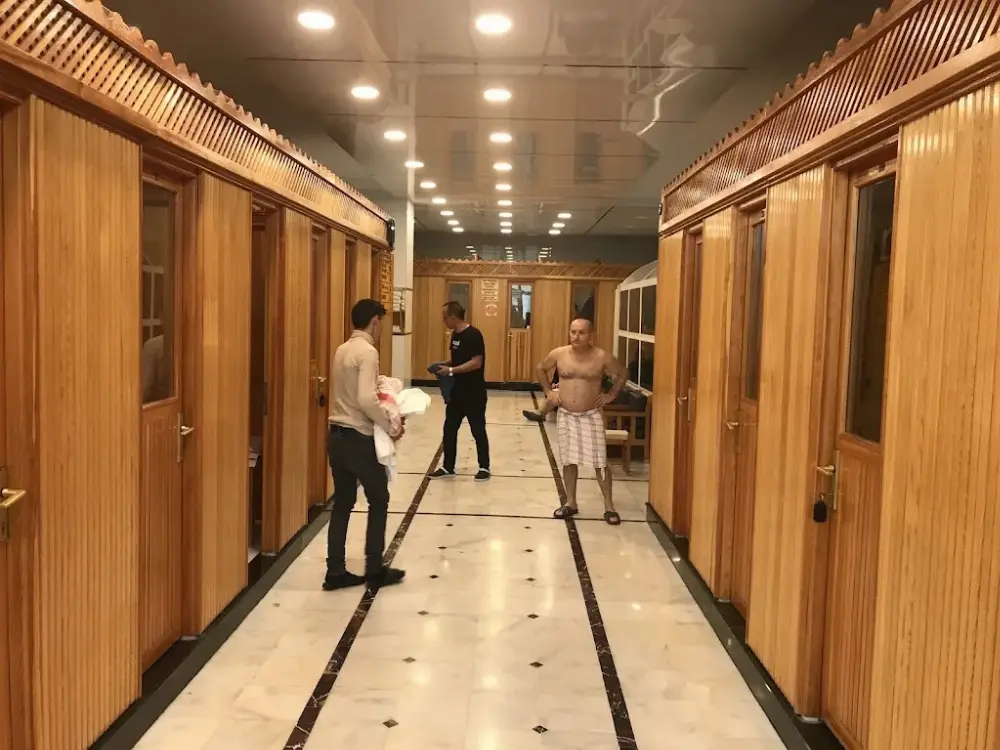 Maltepe Olimpiyat Yüzme Havuzu Sauna ve Banyo — Yüzme Havuzları, Maltepe · fotoğraf 3