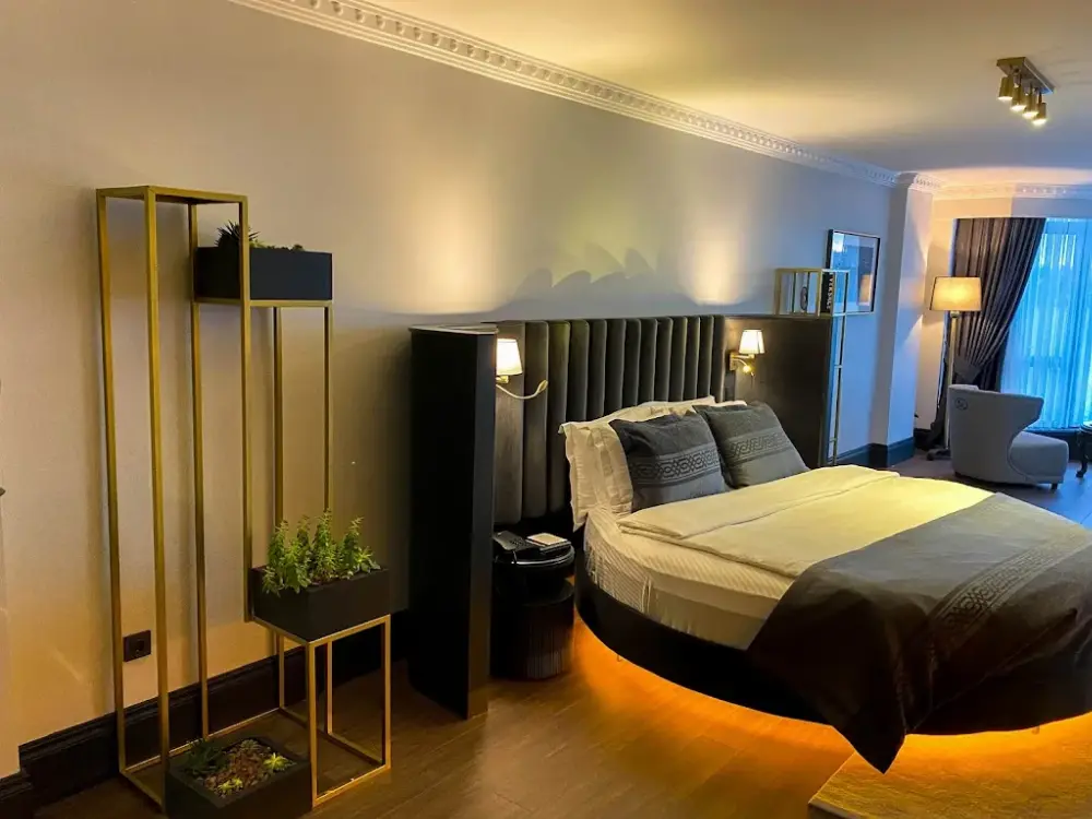 A11 Hotel Bosphorus — Yüzme Havuzları, Üsküdar · fotoğraf 2