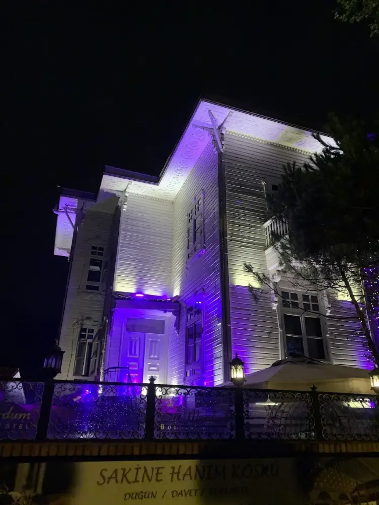 Su Merdum Hotel — Yüzme Havuzları, Üsküdar · fotoğraf 4