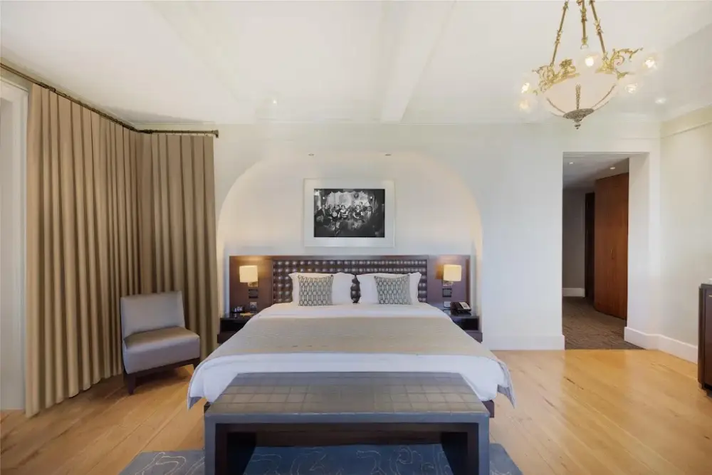 Park Hyatt Istanbul - Maçka Palas — Yüzme Havuzları, Şişli · fotoğraf 2