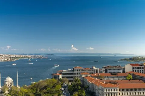 The Ritz-Carlton, Istanbul — Yüzme Havuzları, Şişli · fotoğraf 1