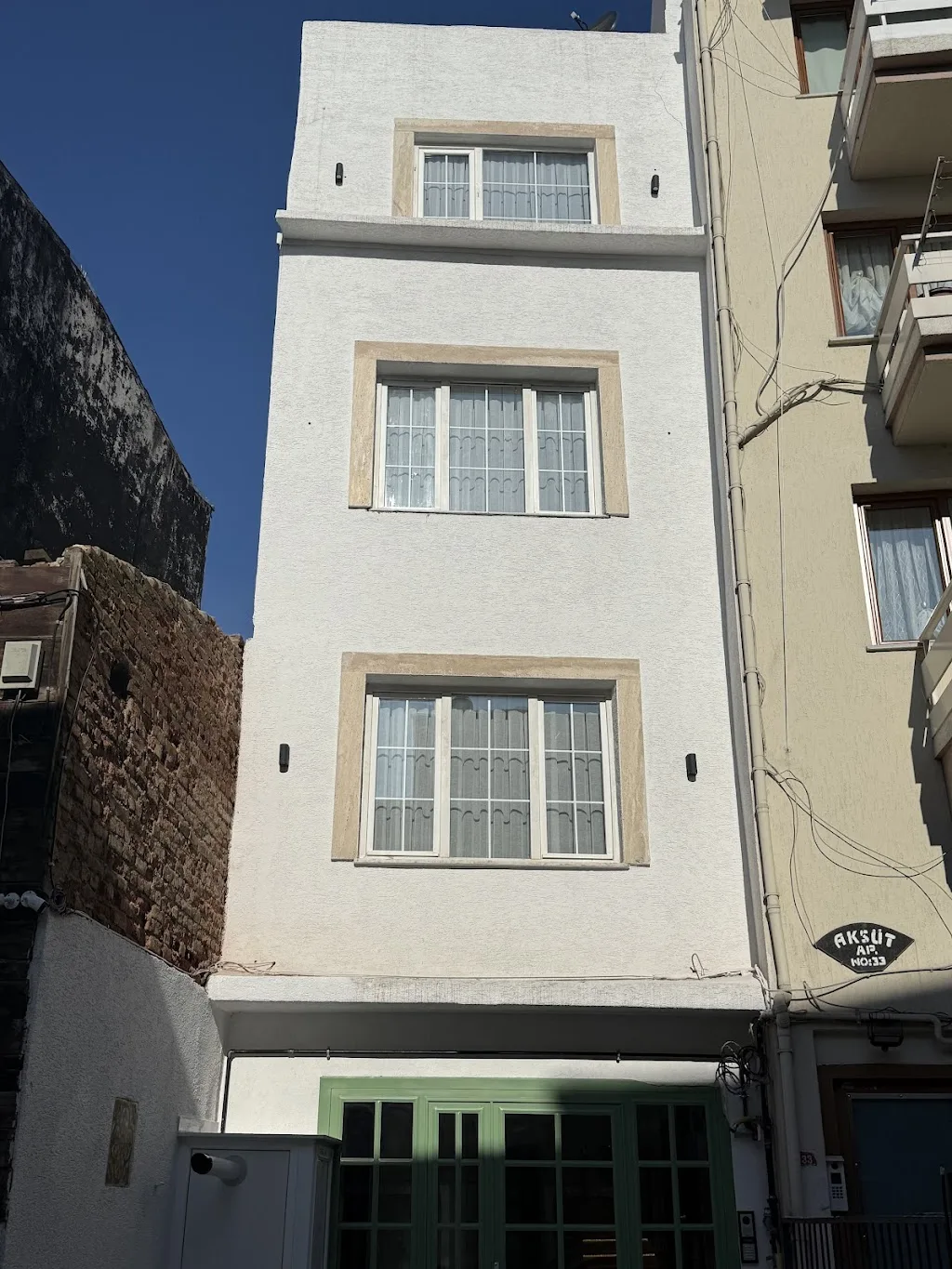 Nest Apart Ortaköy — Yüzme Havuzları, Beşiktaş · fotoğraf 1