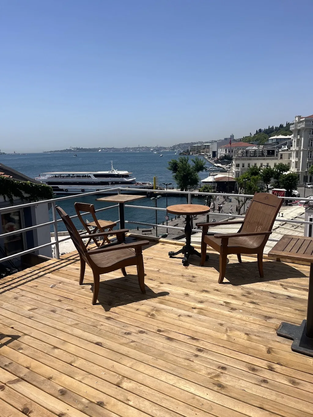 Levant Pension de Luxe — Yüzme Havuzları, Beşiktaş · fotoğraf 1