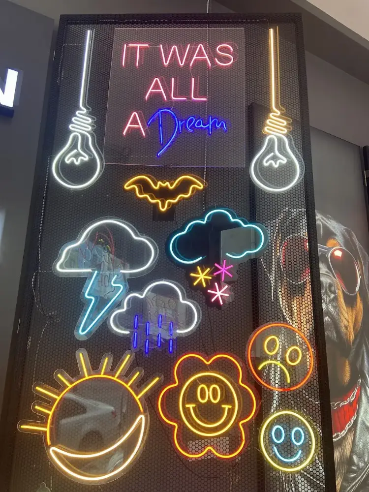 Doğan Neon ve Reklamcılık — Reklam Ajansları, Kağıthane · fotoğraf 4
