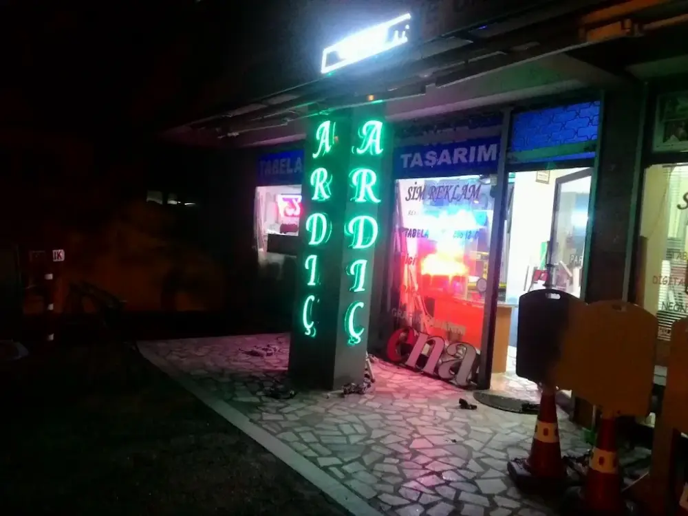 Sim Reklam Tabela — Reklam Ajansları, Kartal · fotoğraf 2