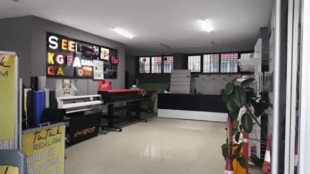 Tutuk Reklam Tabela & Matbaa & Kaşe & Fotokopi & Dijital Baskı — Reklam Ajansları, Esenyurt · fotoğraf 3