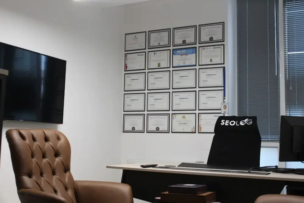 Seolog SEO Ajansı — Reklam Ajansları, Küçükçekmece · fotoğraf 2