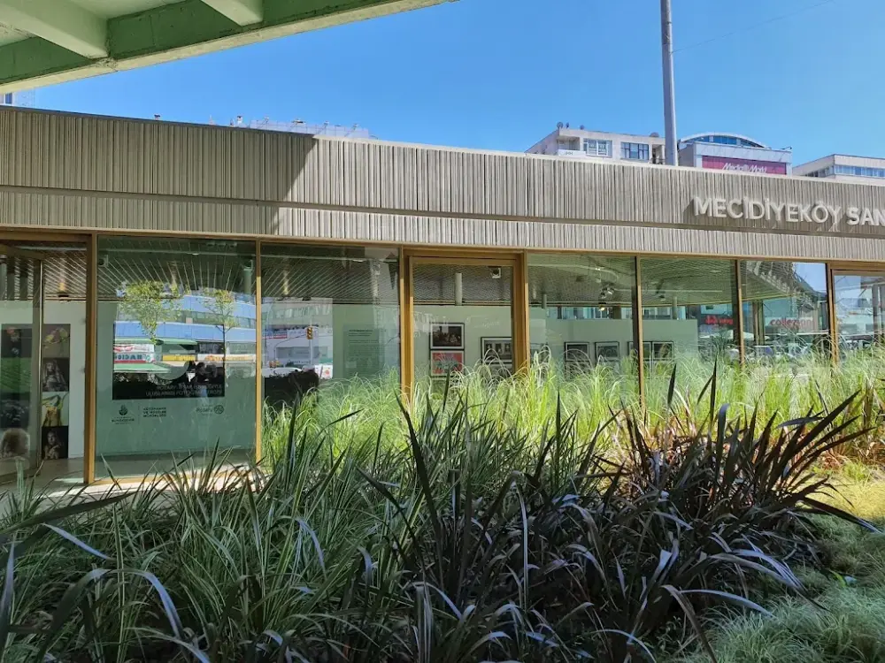 Mecidiyeköy Sanat — Sergiler, Şişli · fotoğraf 2