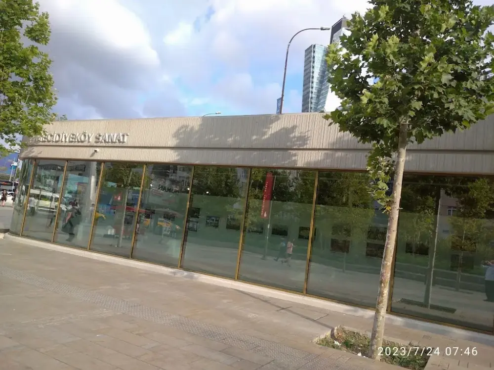 Mecidiyeköy Sanat — Sergiler, Şişli · fotoğraf 4